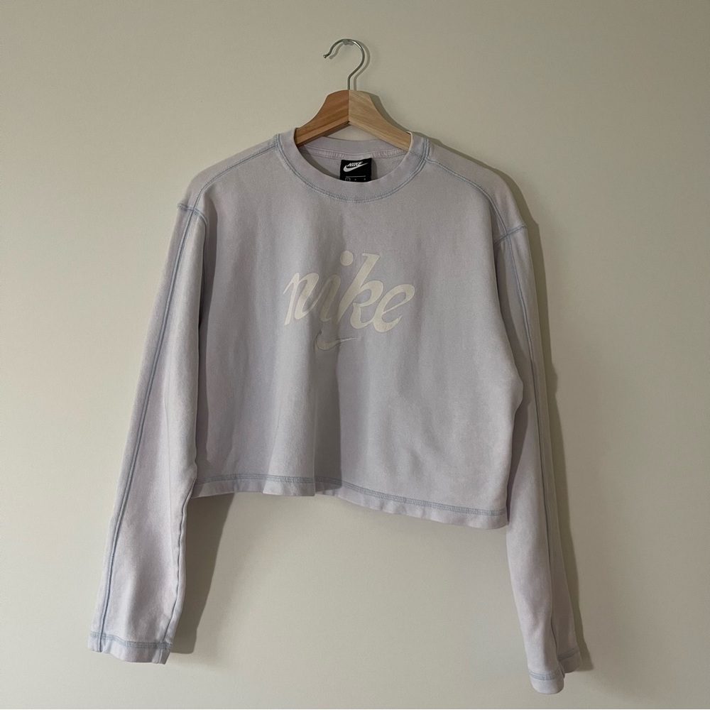 Nike Cropped Baby Blue Pullover Sweatshirt